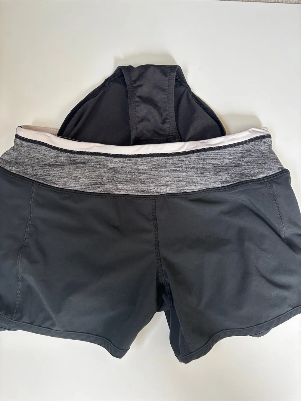 Lululemon Speed Up Lined Running Shorts Black Pink Performance Beach Women’s 4‎